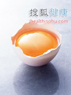 生鸡蛋能让人强壮？