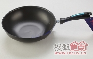不粘锅影响乳房发育 少量接触危害也大