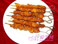 大排档饮食忧患多 须注意食物安全卫生