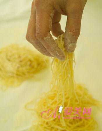  醋不只是能杀菌 食醋的25种生活妙用 