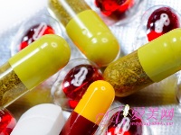  药不可滥用 误用药物易损害健康 