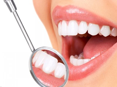 牙齿什么颜色最健康？