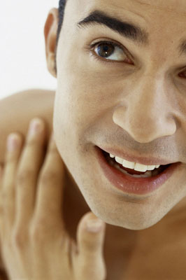 每天刮胡子性生活质量更佳 不刮脸者性高潮少